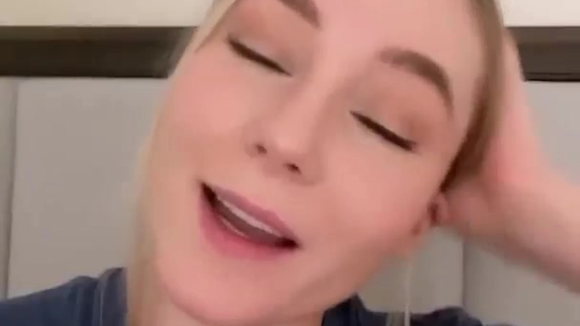 coarse natural STPeach joi