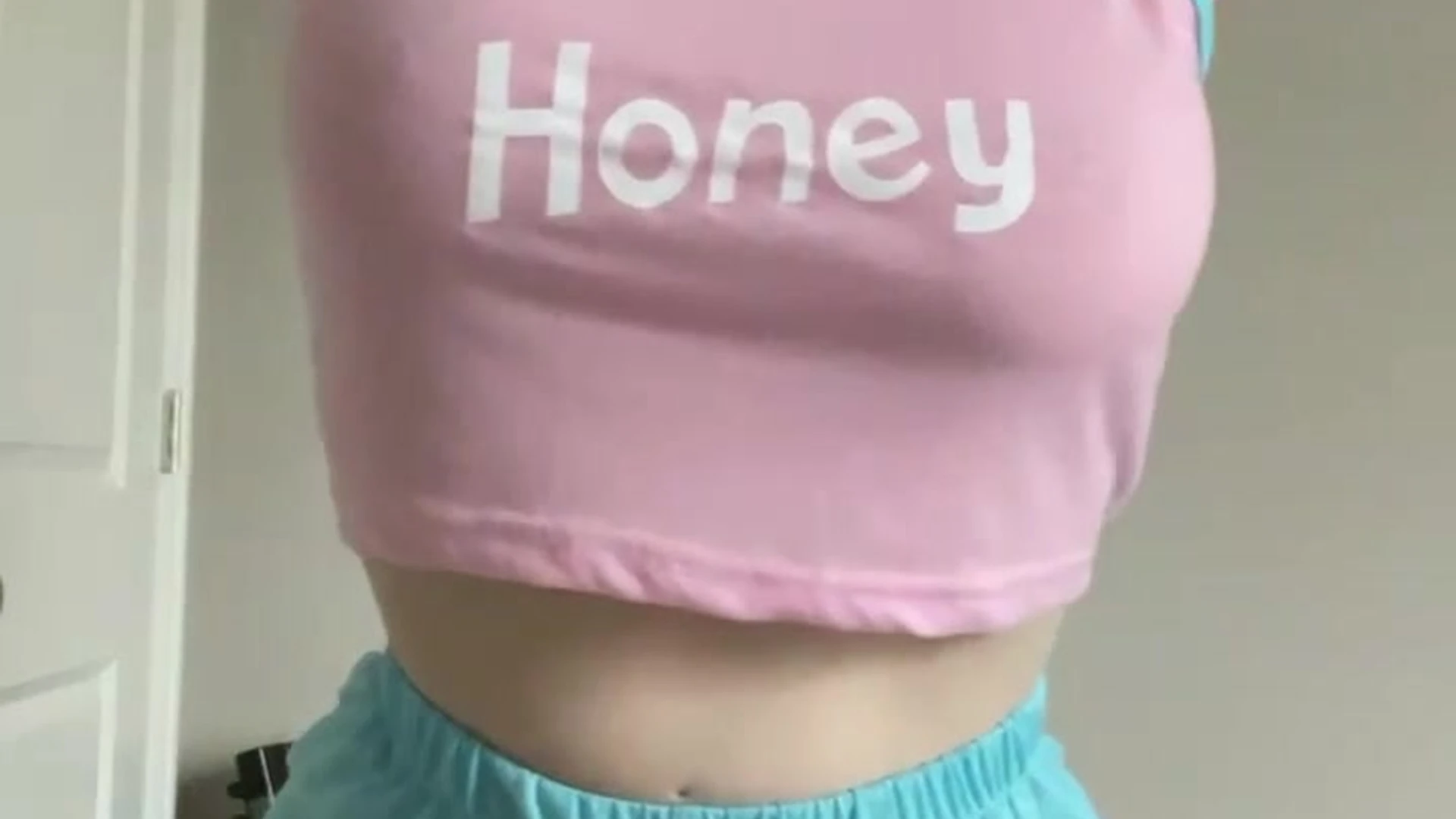 saucy big booty Emily Lynne simpcity Full Video Leaked Sensational