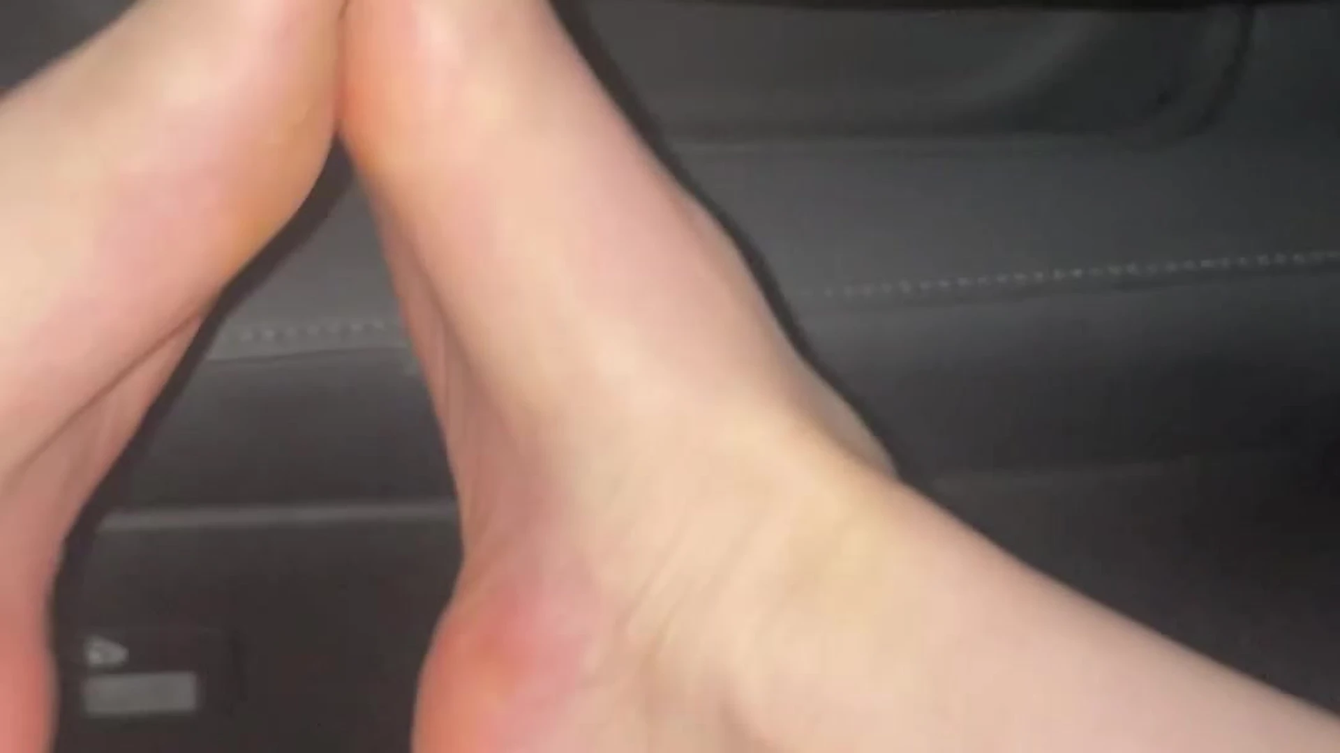 Exposed slit amateur STPeach Patreon leak