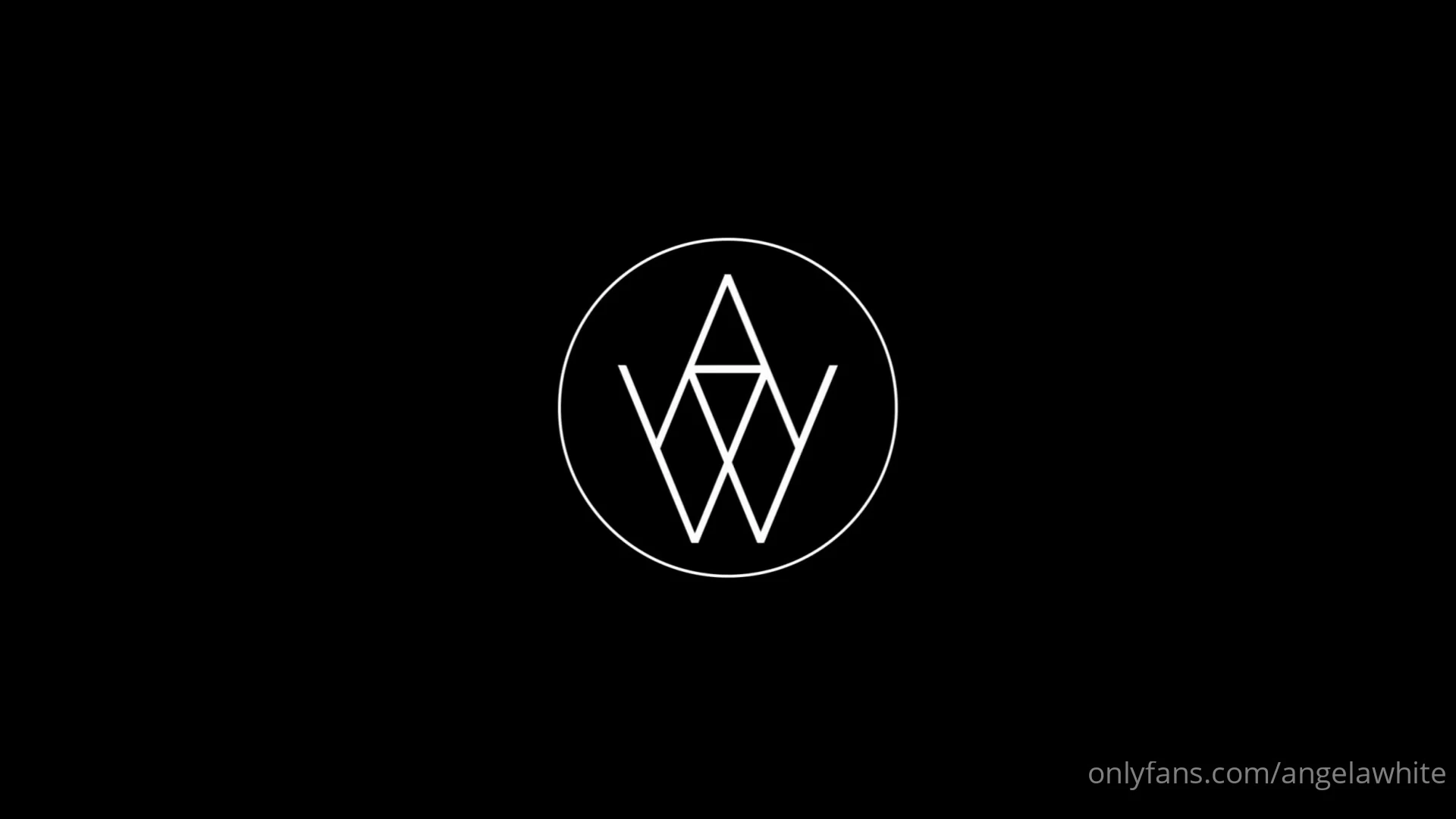 Exposed sexy Angela White Naked Leaks
