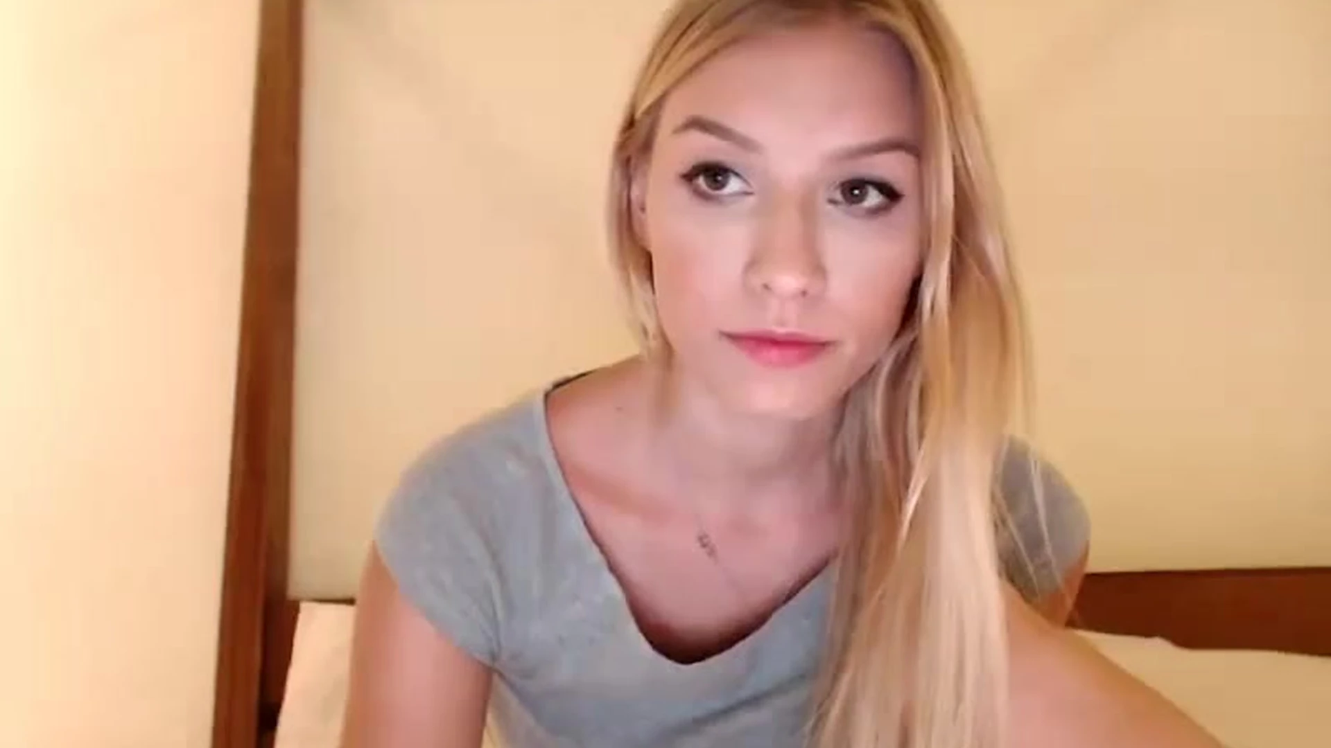 Sensational babe Killer Katrin joi