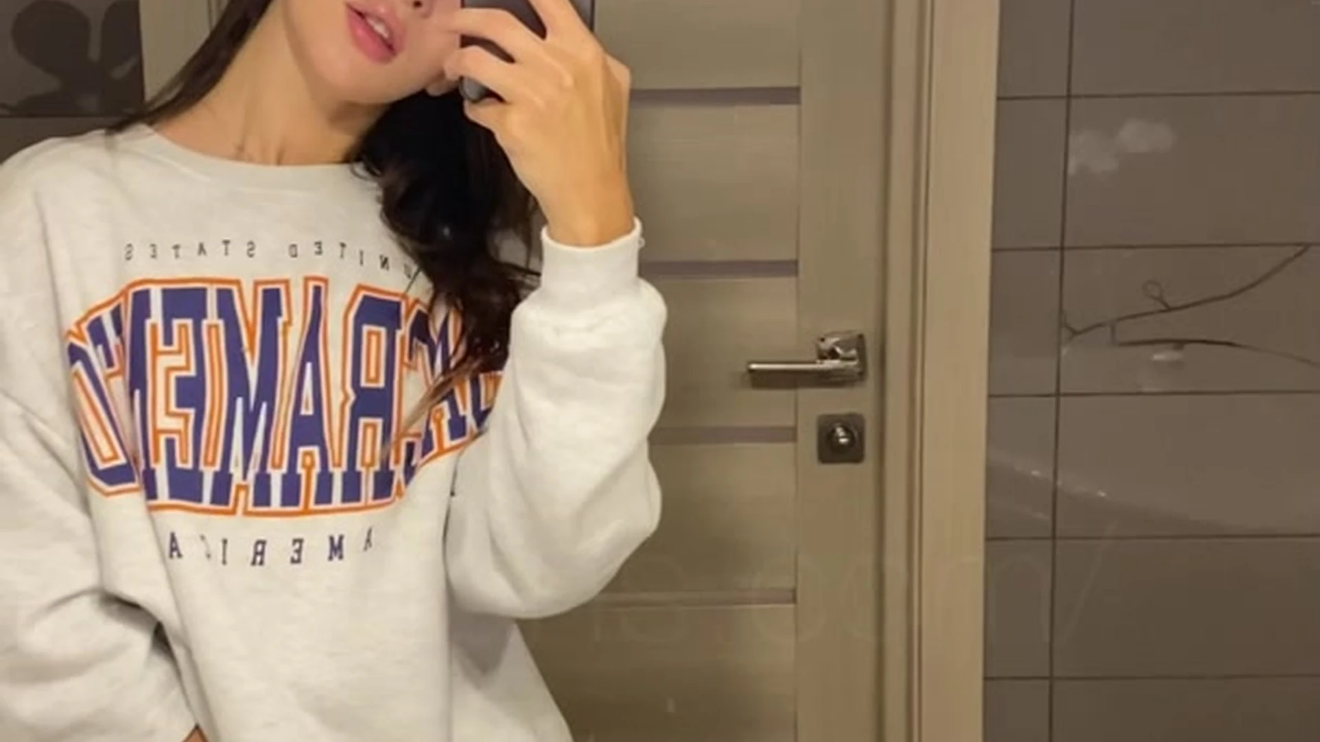 AWESOME natural Ellie Leen Naked Leaks Video