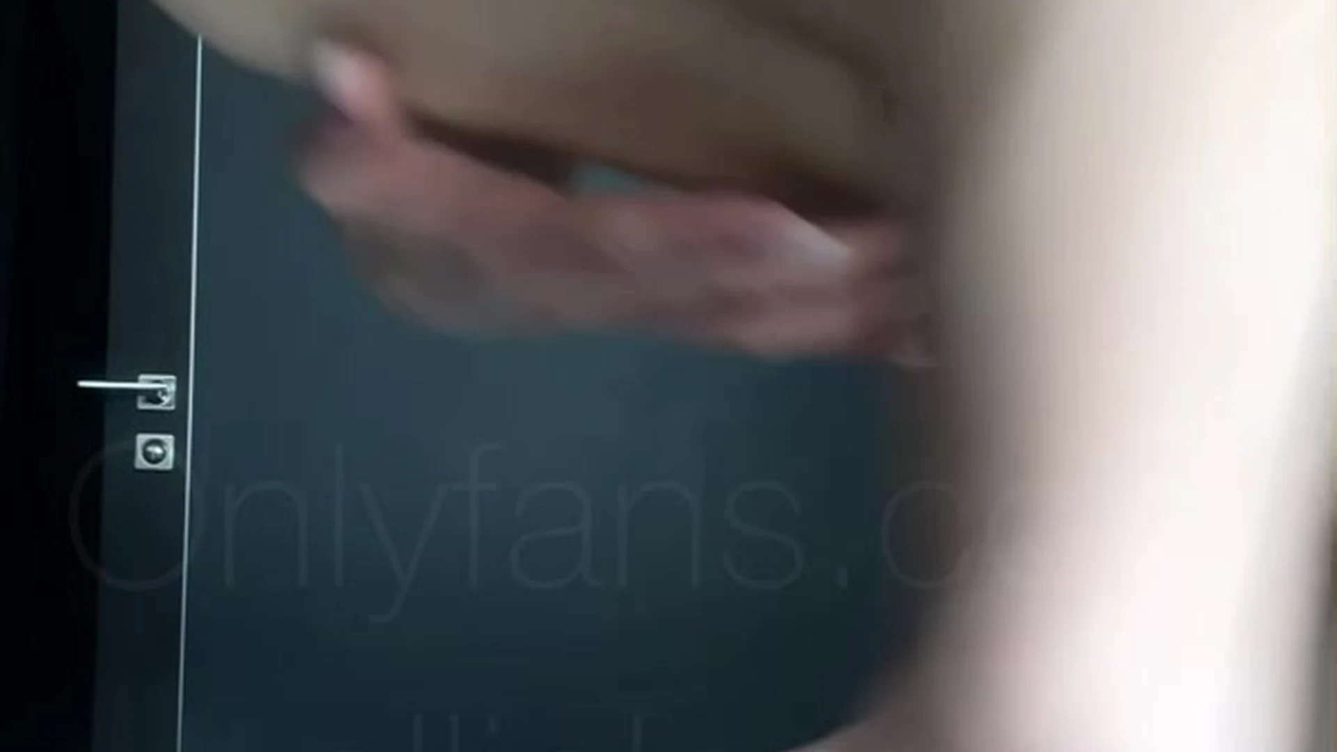 Exposed worker natural Ellie Leen leaked nudes x