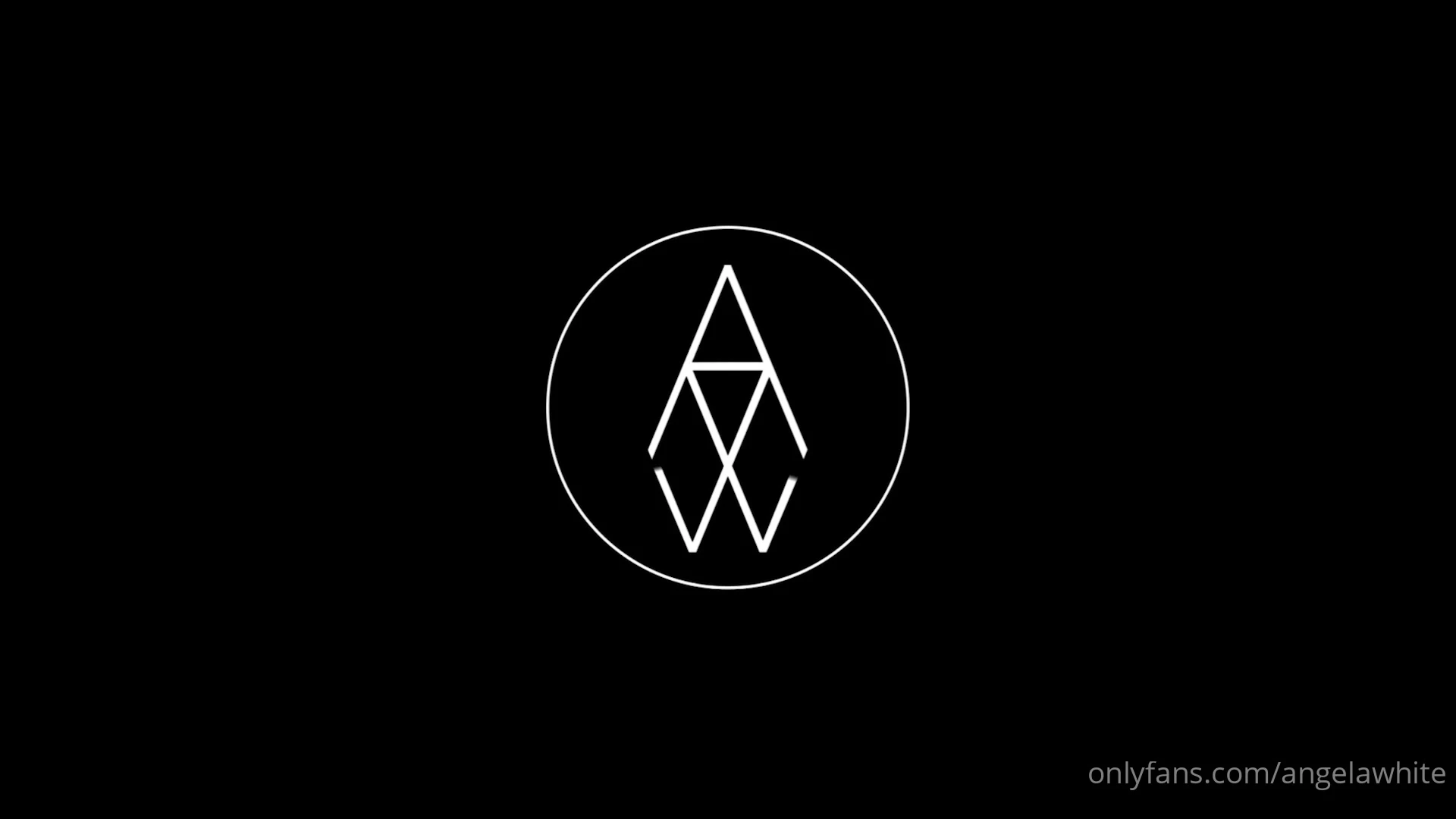 raggedold big tits Angela White camrip Vid