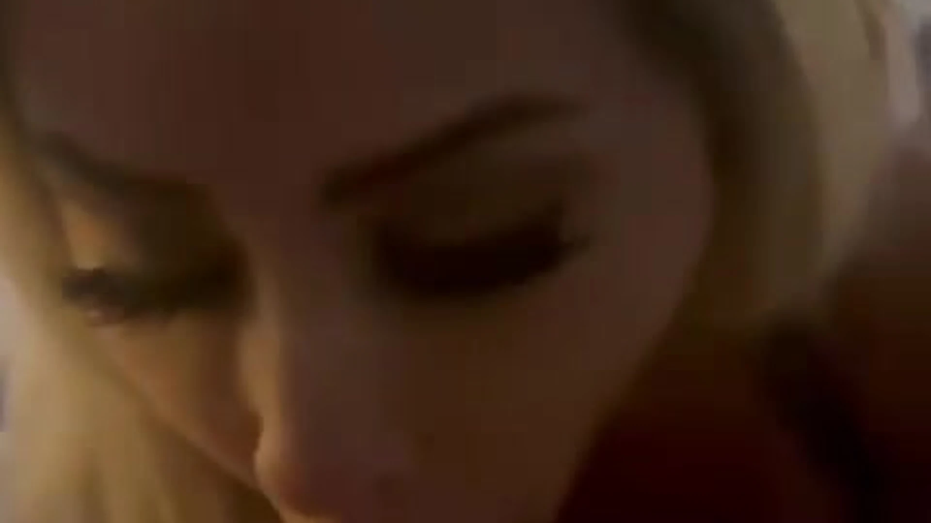 Exposed curvy Danae Mari boobs