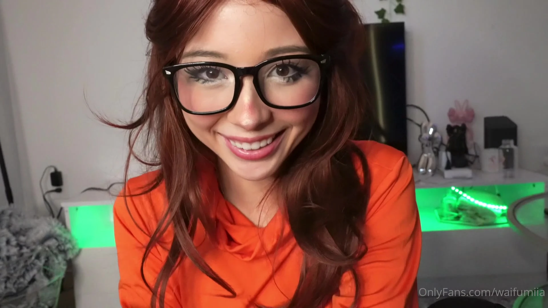 straight sexy Izzybunnies collab Exposed