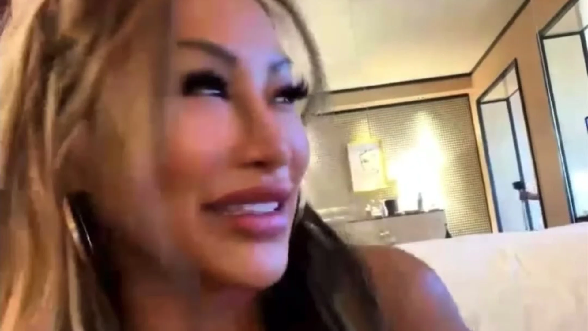 Exposed busty CJ Miles Onlyfans Leaks