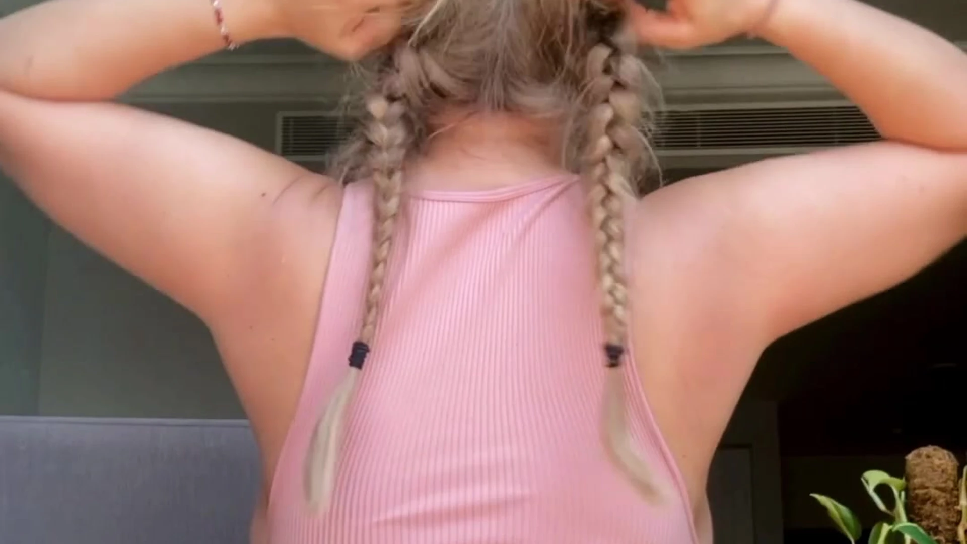 turkish Cheryl Blossom face