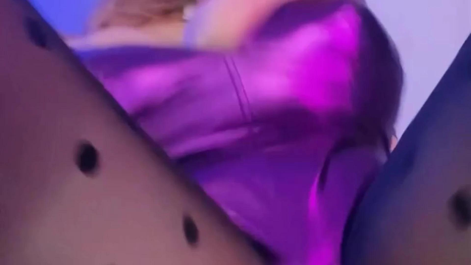 Sensational nympho Cheryl Blossom cams