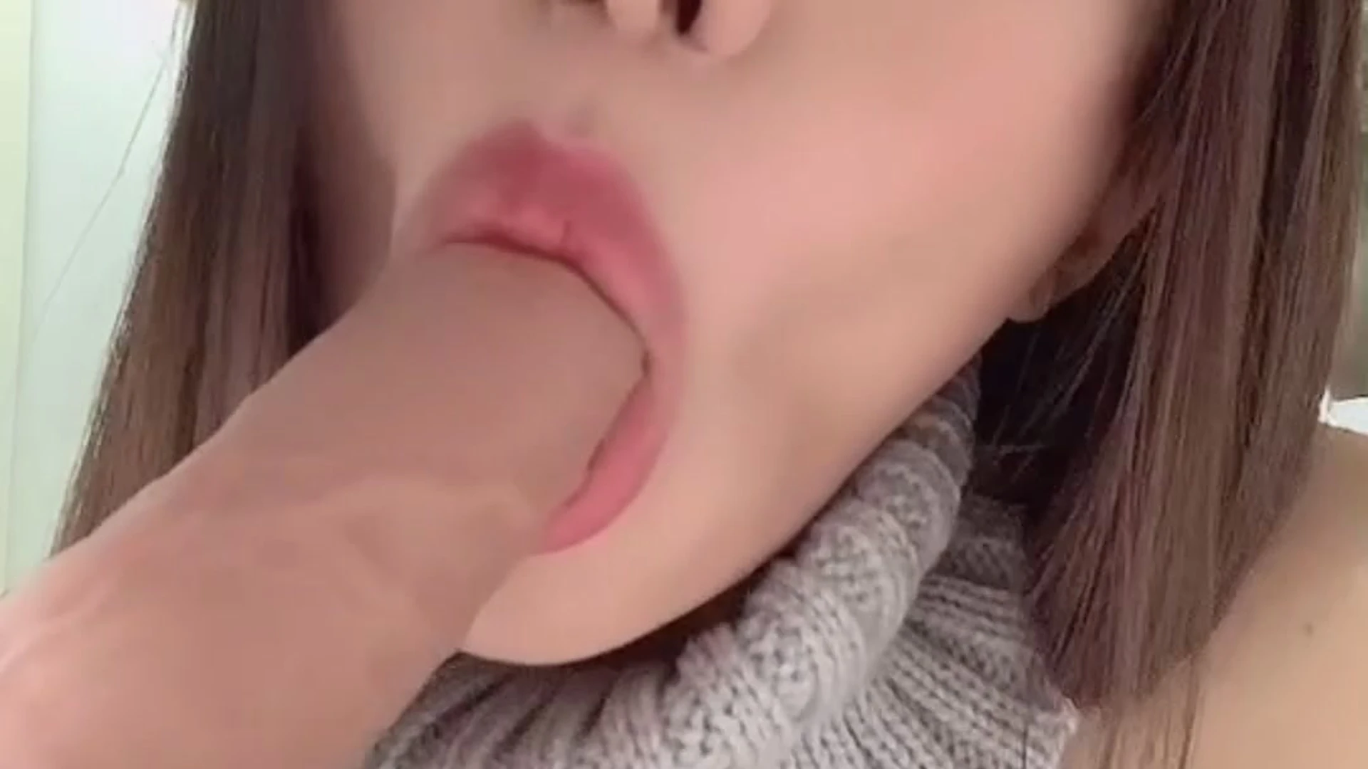 Sensational slut Yuu Sakura of