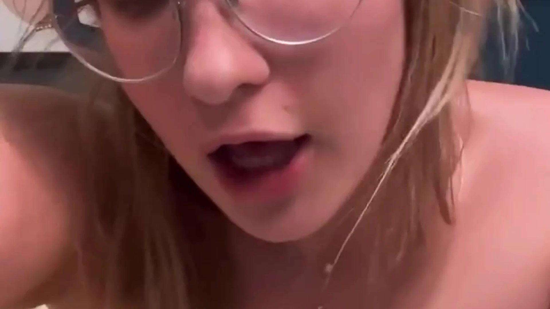 waitress big boobs Cheryl Blossom instagram PPV leaked