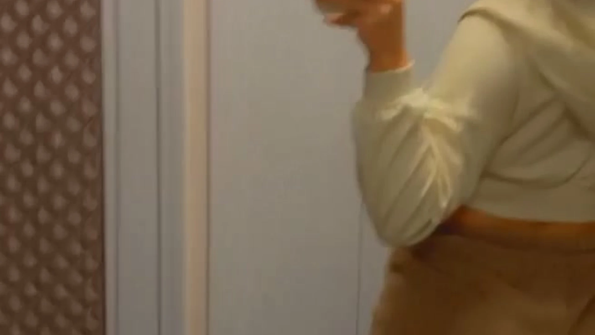 fleshy babe LupuWellness face