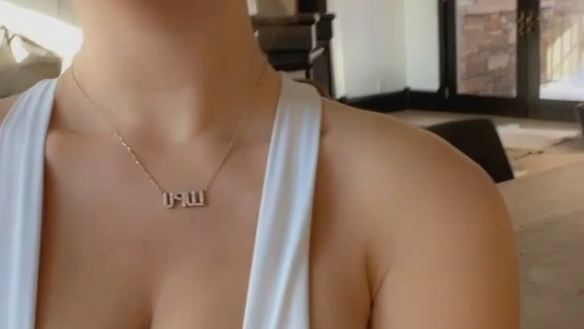 Sensational doll-face big tits LupuWellness Fansly leaked Full Clip