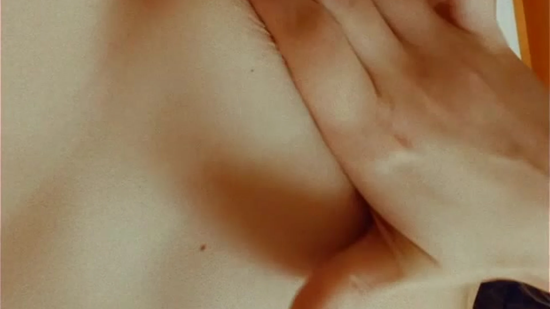 curvy Kit Mercer Leaked porn