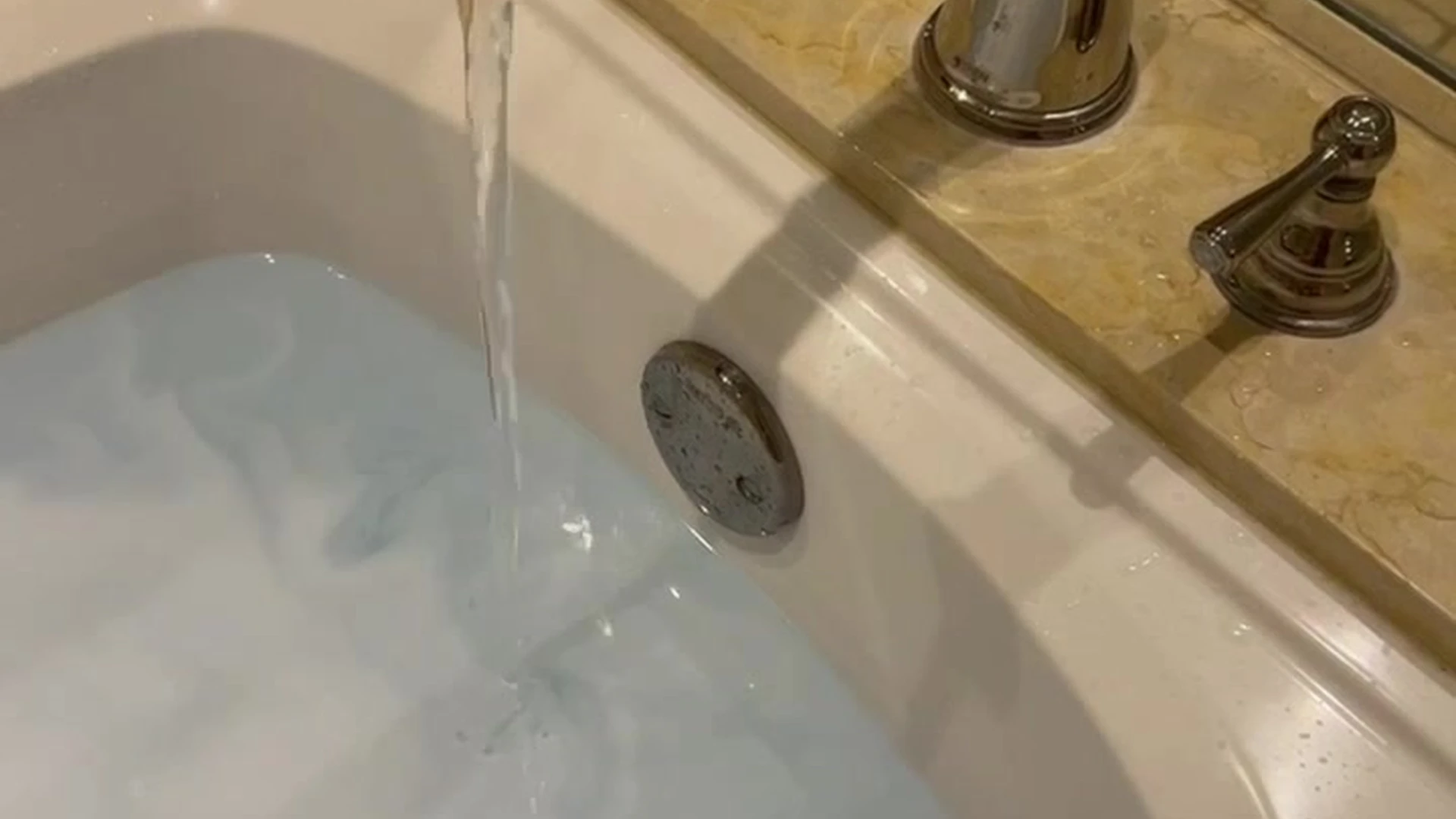 curvy Gabby Epstein boobs Exposed